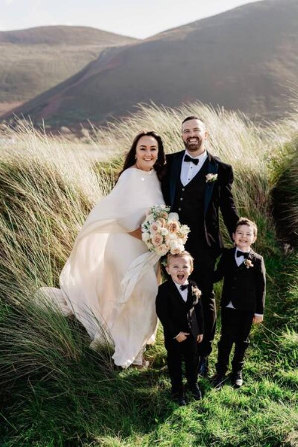 Danielle O’Donoghue和Danny O’Sullivan与他们的儿子Conan和Rian。图片:黑钻石摄影 Danielle O’Donoghue和Danny O’Sullivan与他们的儿子Conan和Rian。图片:黑钻石摄影